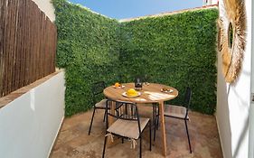 Málaga Chic Retreat
